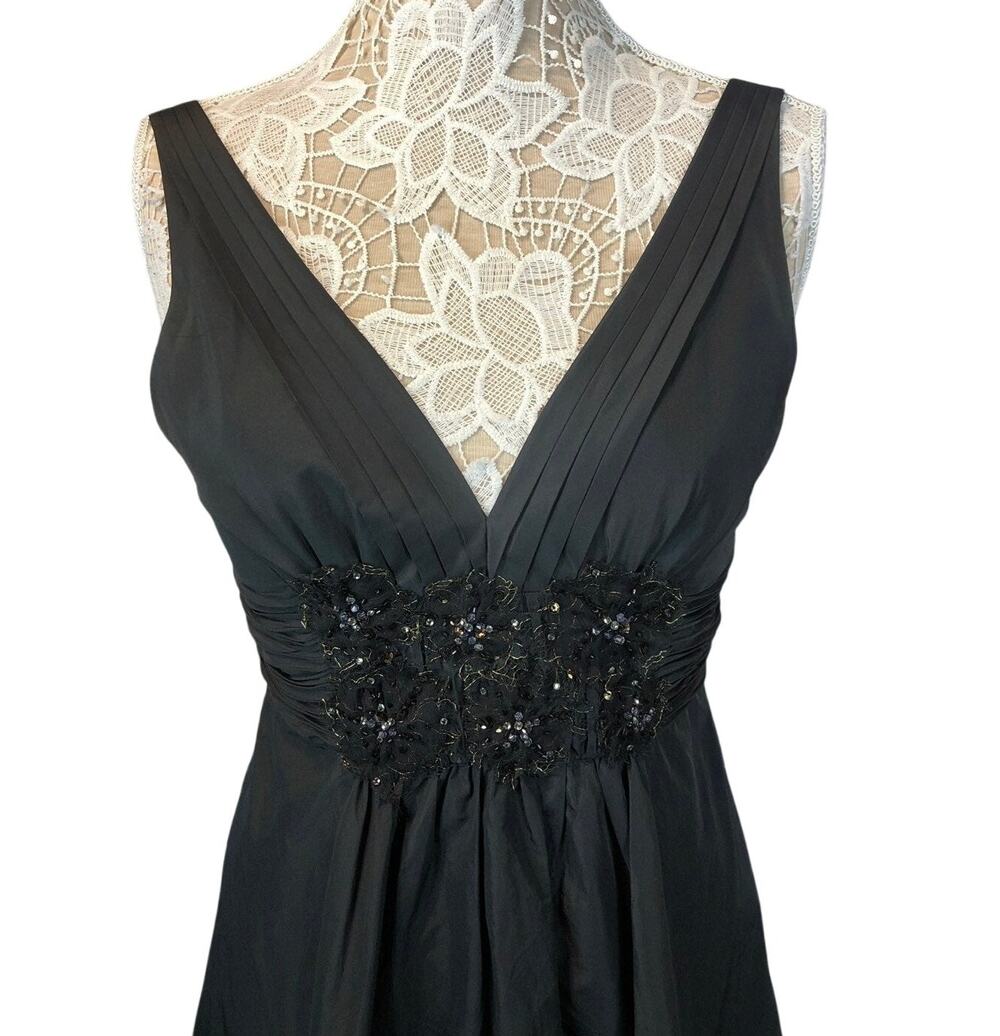 BCBG Maxazria ruched Sequence black cocktail deep V front open back dress size 4